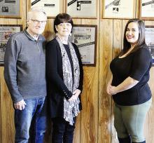David and Pam Lewis (left) sold the Post Signal to the Thatcher family of Hamilton, Texas. The sale closed Jan. 12. Editor Abigail Thatcher Allen (right) is the newspaper’s publisher.